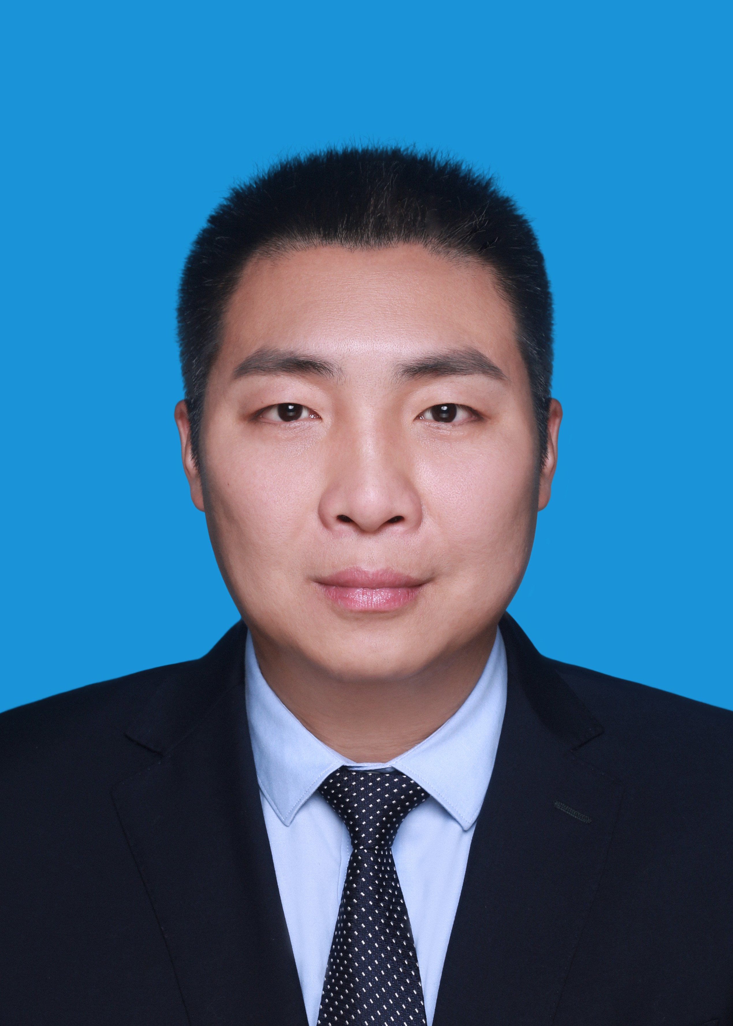 严国锋璧山区委教育工委委员 区教委副主任