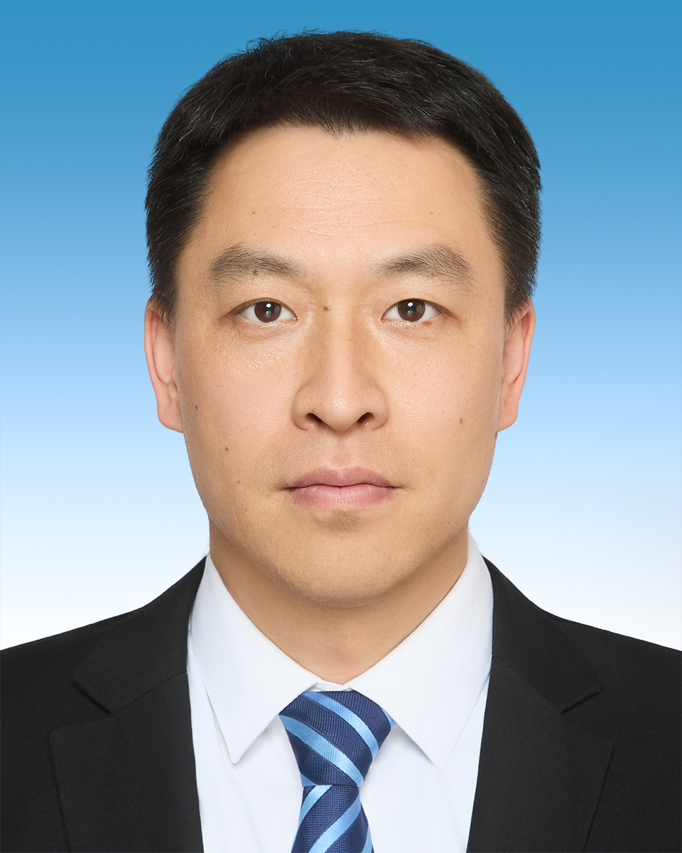 陈雷党委委员、副局长