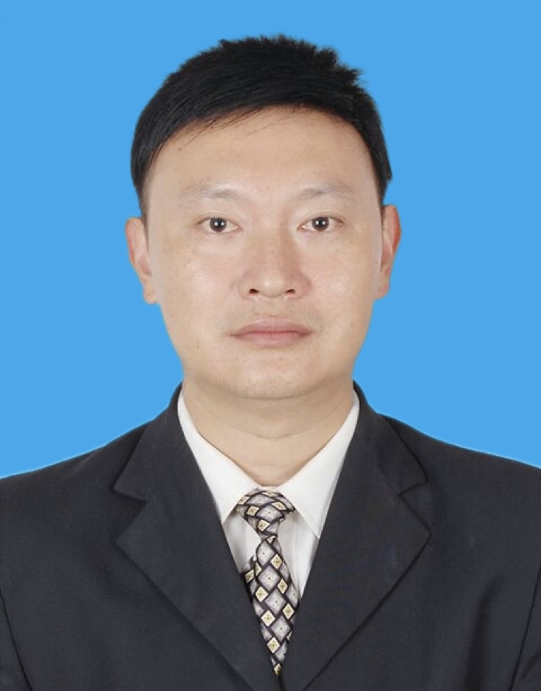 张华荣党组书记、局长