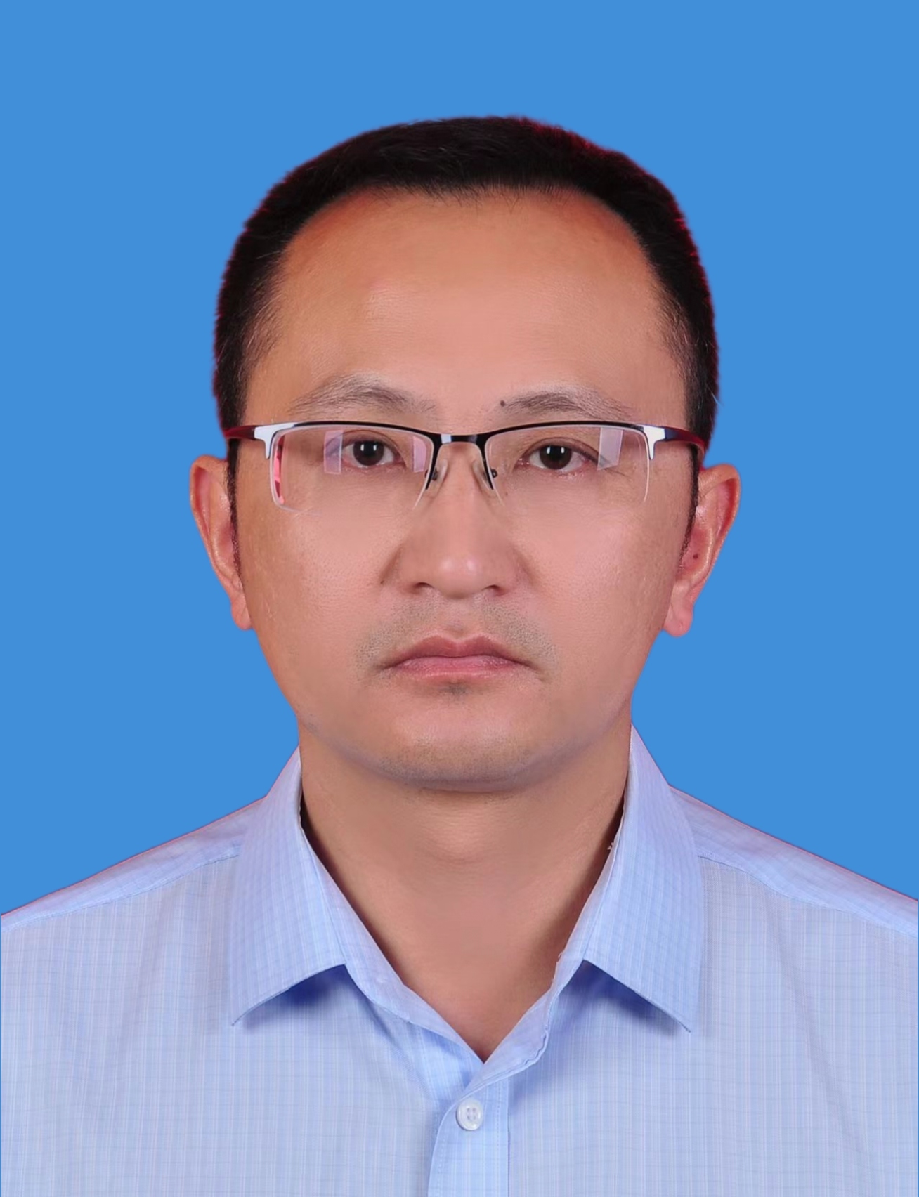 周燚副主任、二级调研员
