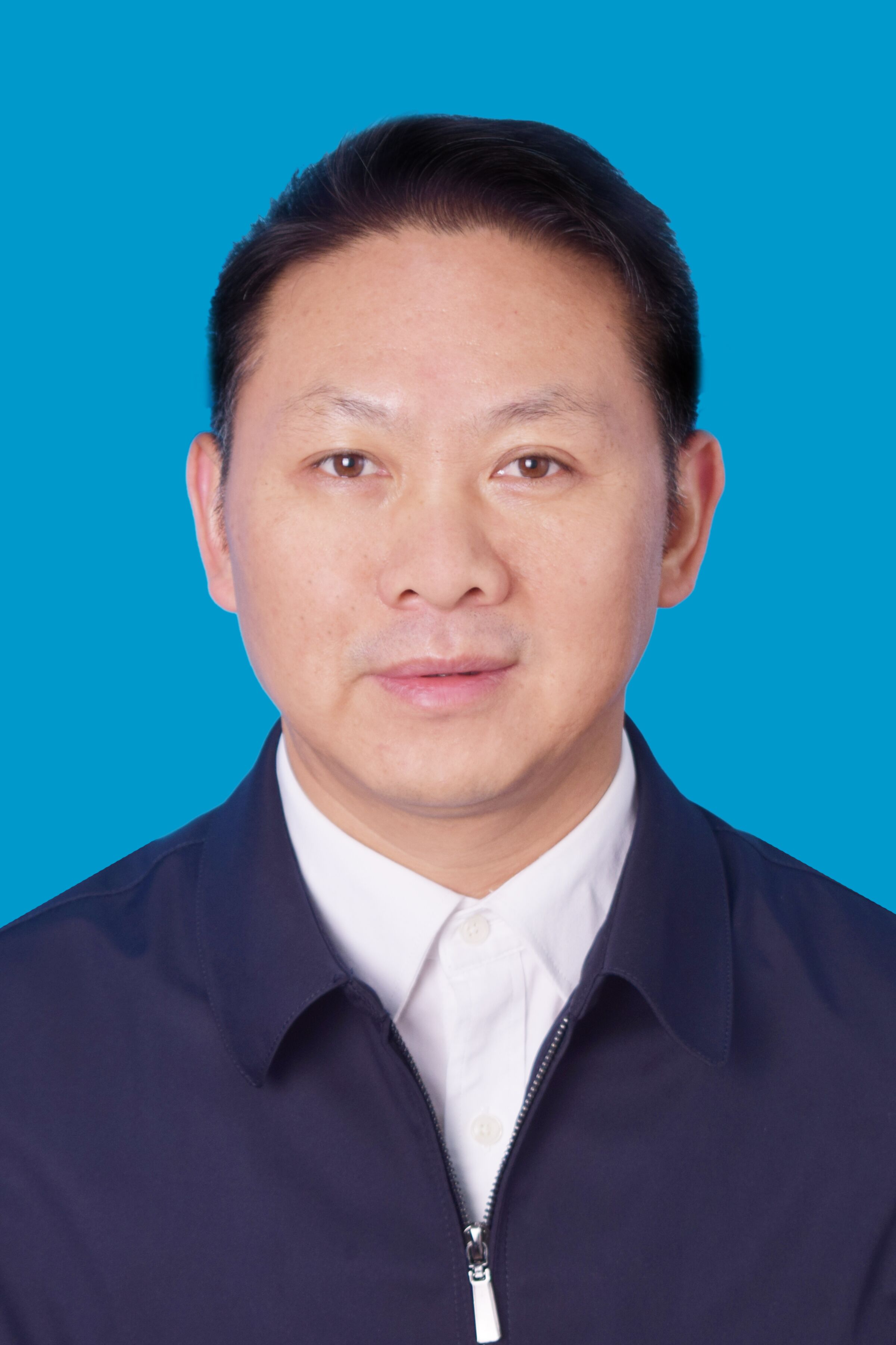 彭朝富党工委政法委员