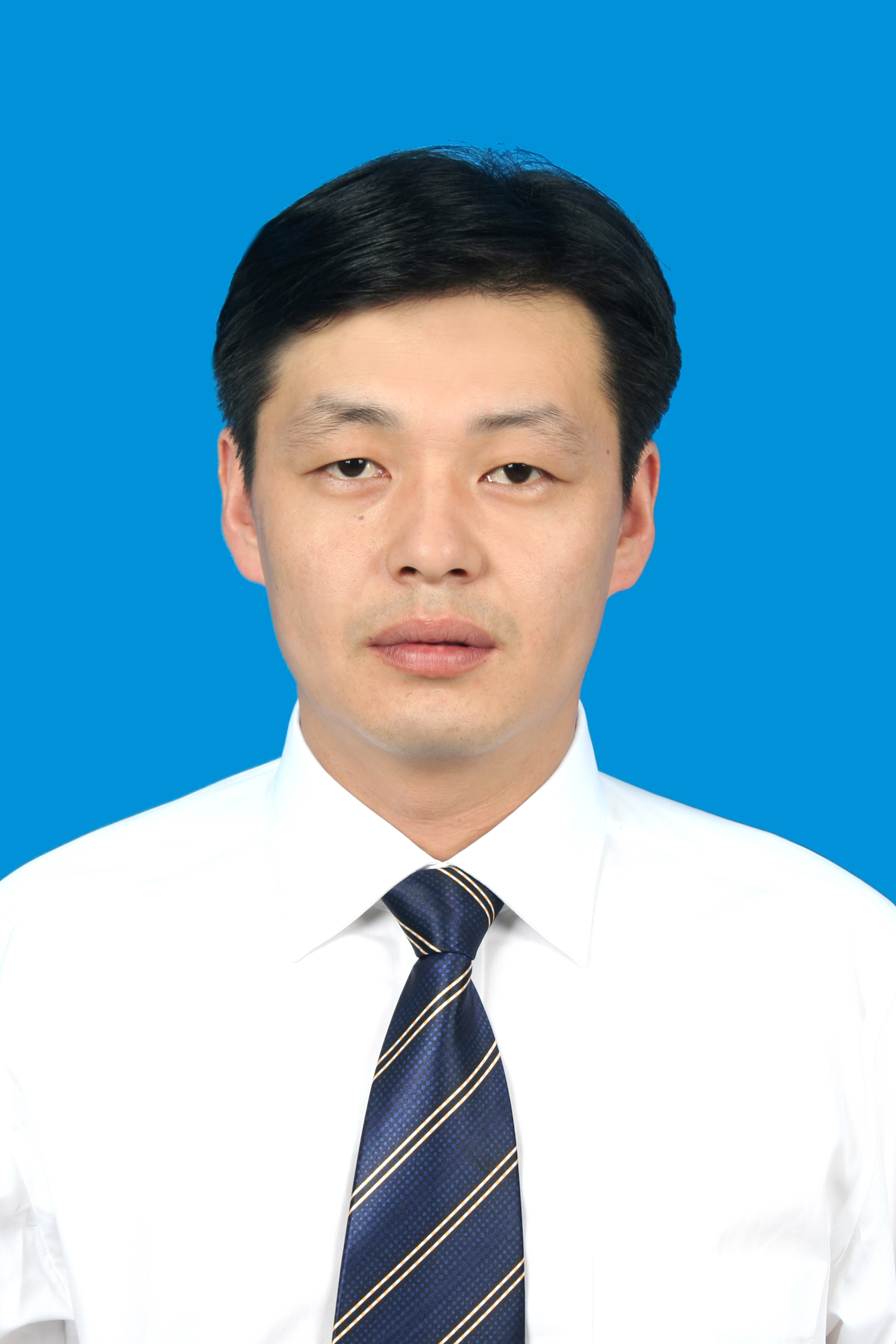 陈立国党工委委员、办事处副主任