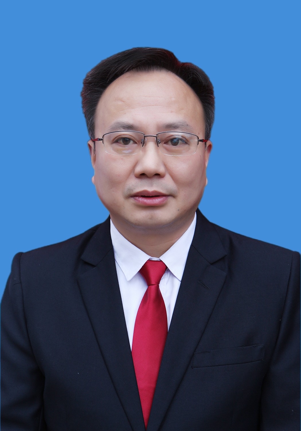 杨万洪政法委员、副镇长