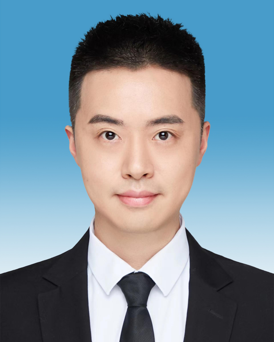 张平党委委员、纪委书记