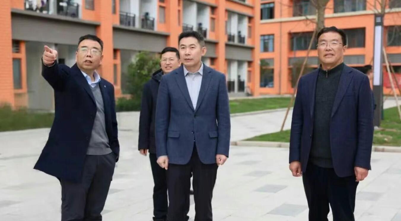 江志斌调研工业企业运行及重点项目建设工作