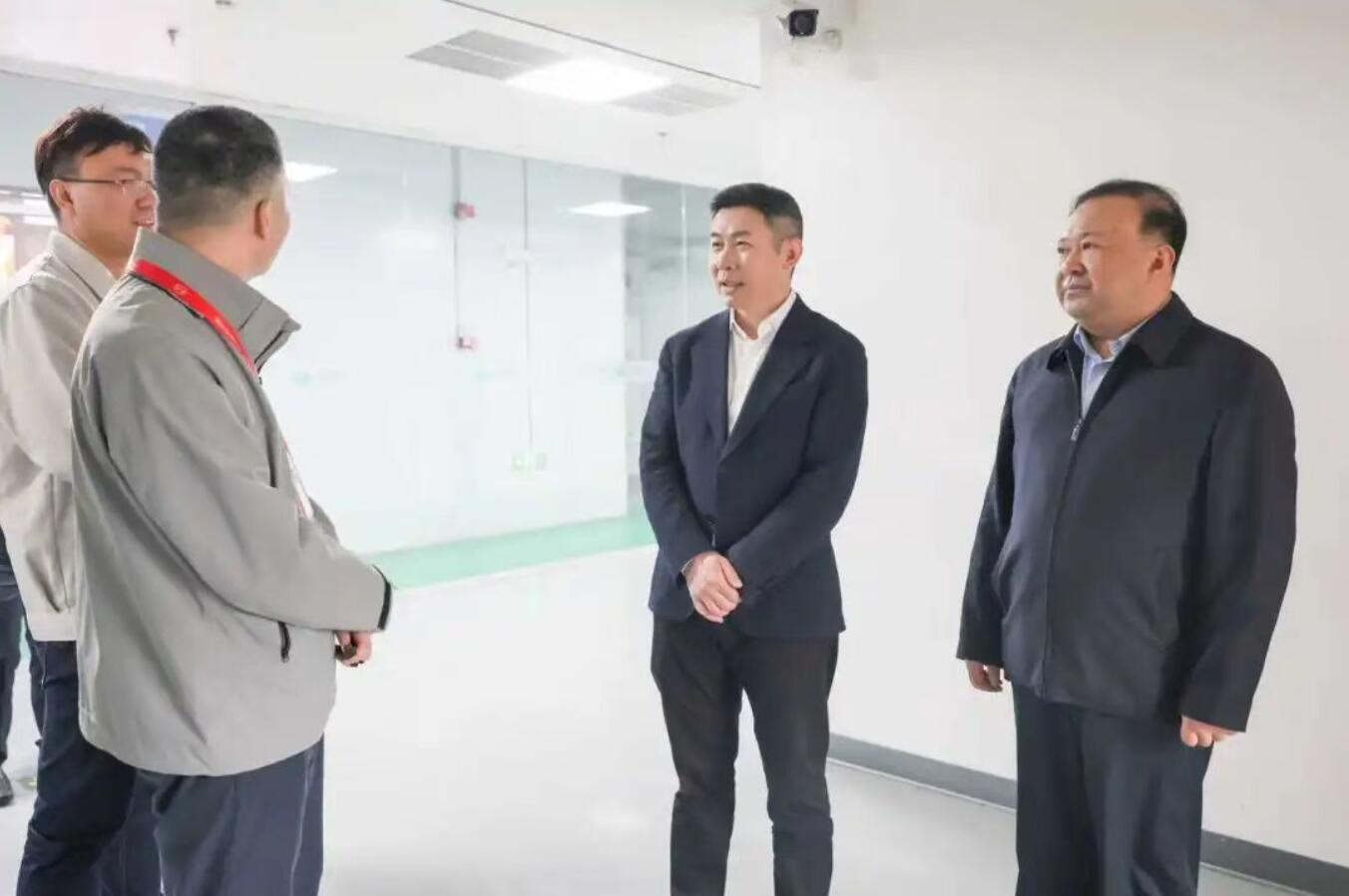 江志斌在璧山高新区调研